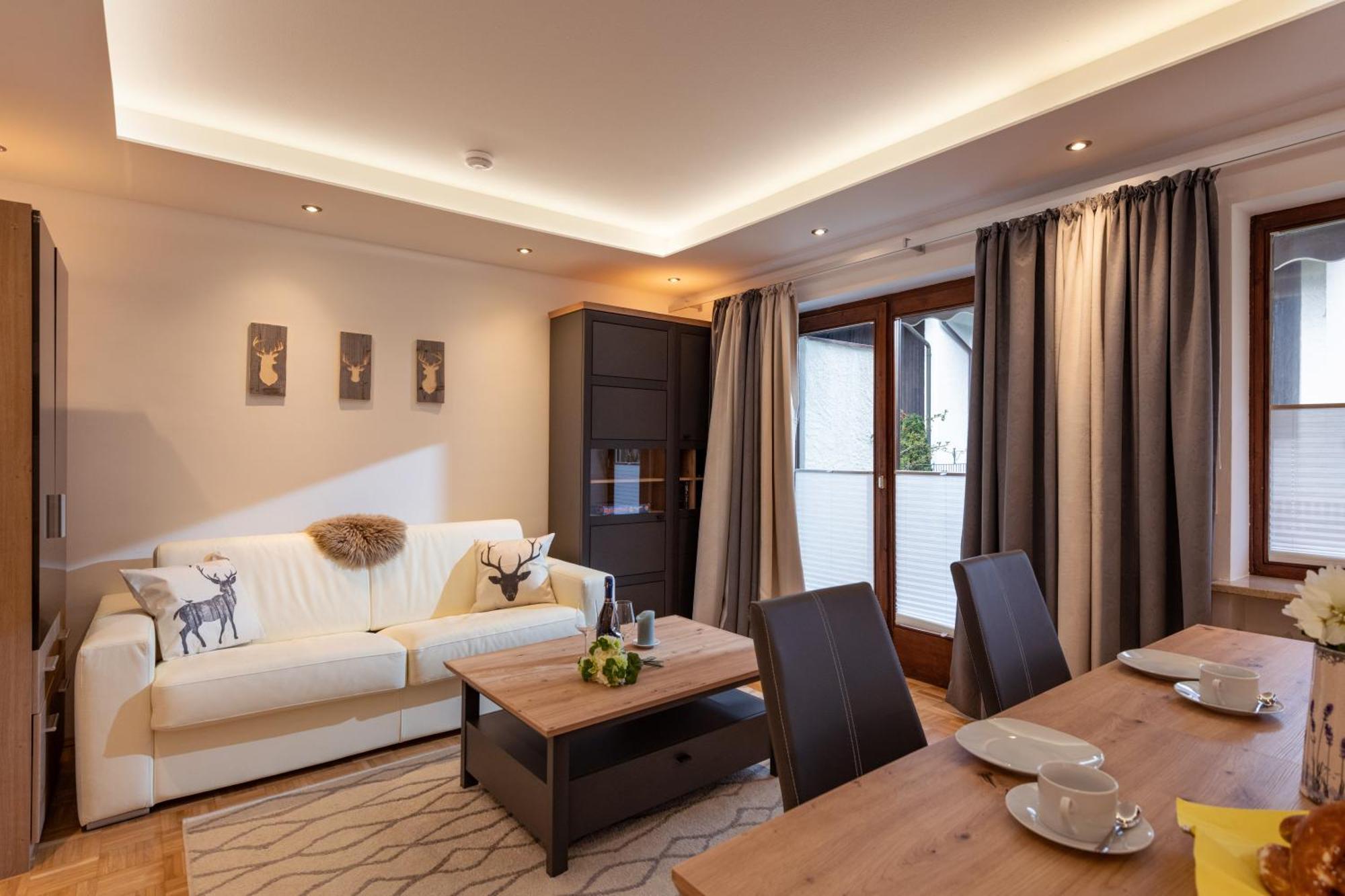 Ferienhaus Wildbarren - Alpenmagie Suites Oberaudorf Extérieur photo